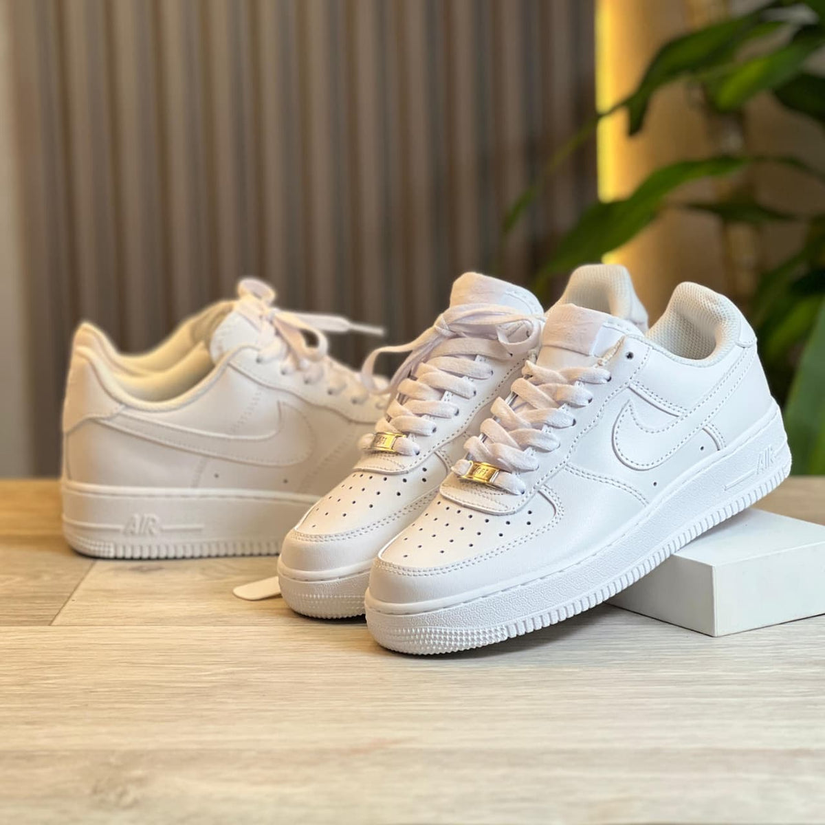NIKE AF1