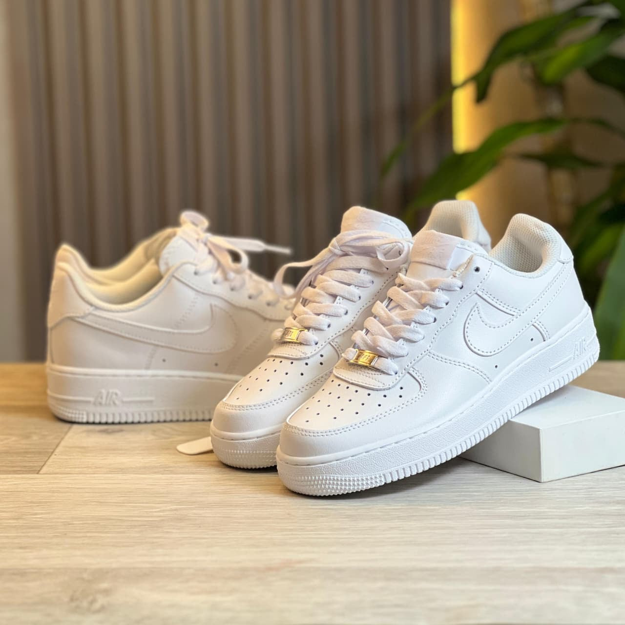 NIKE AF1