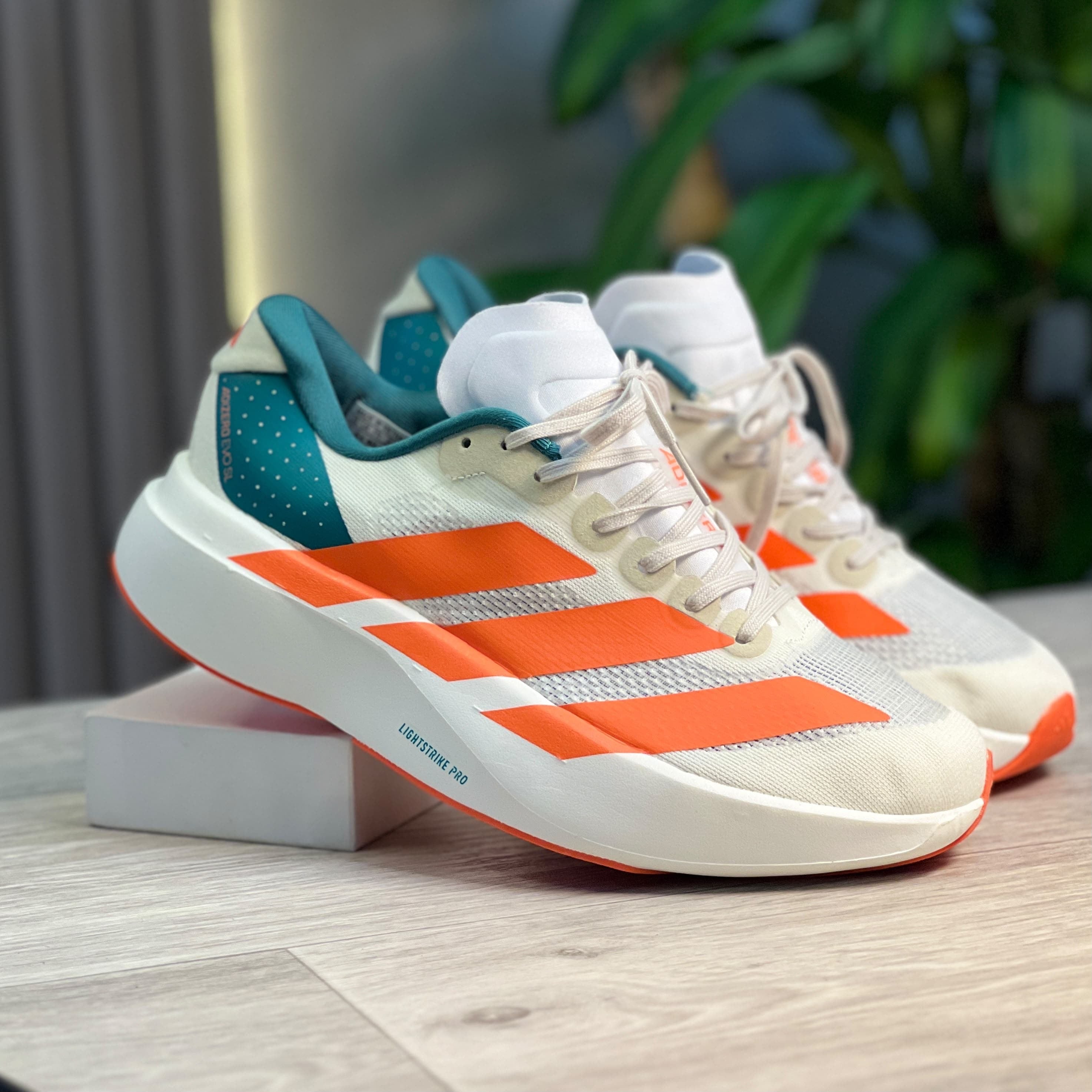 ADIDAS ADIZERO
