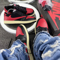 NIKE RETRO 1 TRAVIS