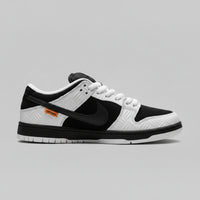 NIKE SB