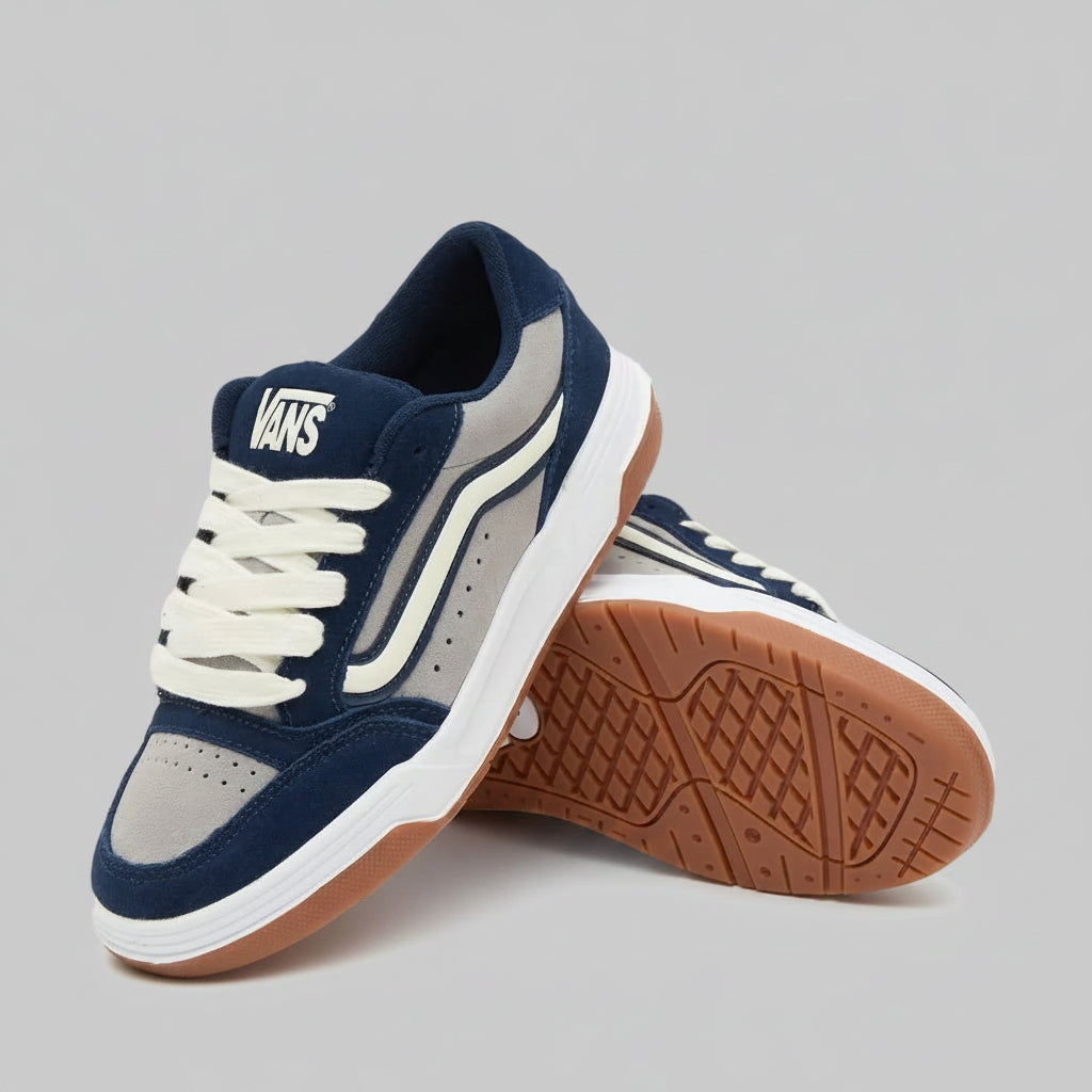 VANS HYLANE
