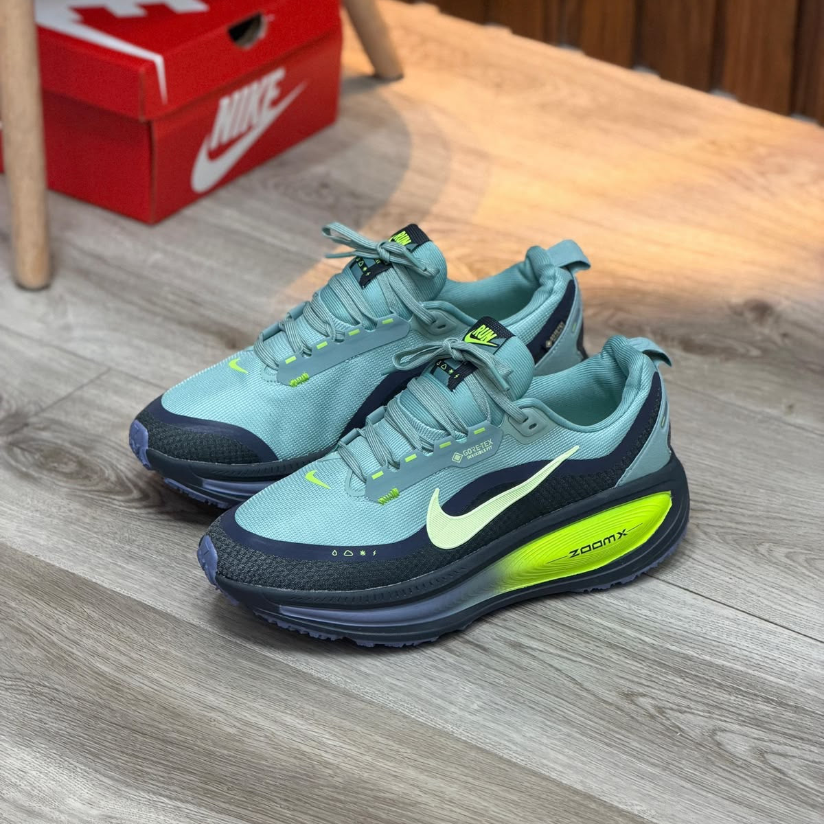 NIKE ZOOM VOMERO 18