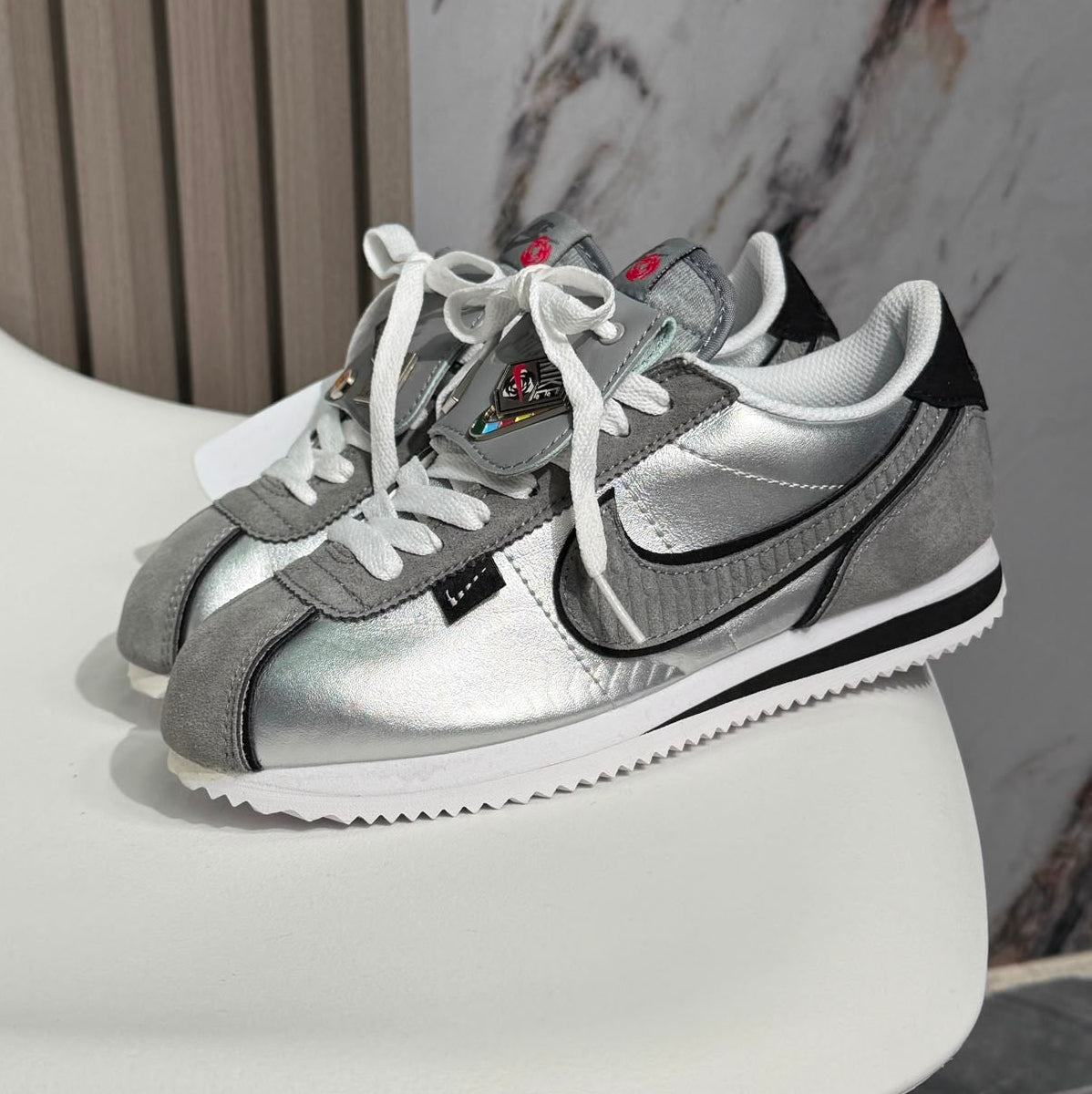 NIKE CORTEZ