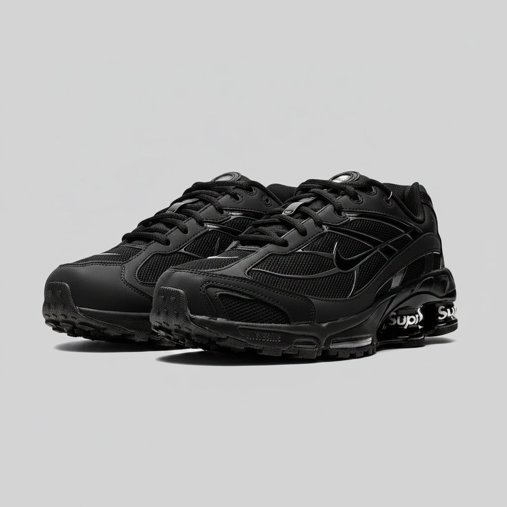 NIKE SHOX SUPREME