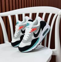 NIKE AIR MAX CORRELATE