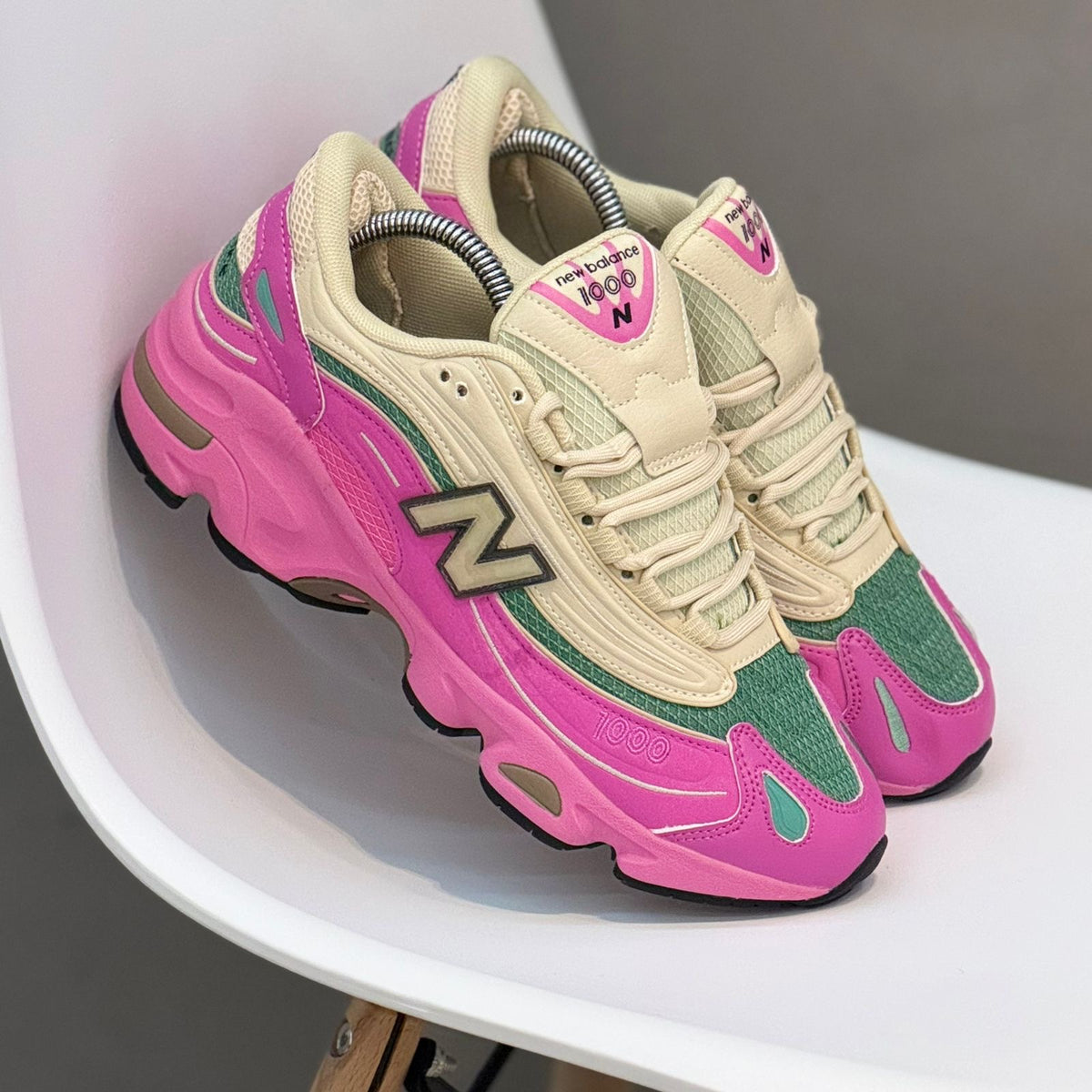 NEW BALANCE 1000 PINK