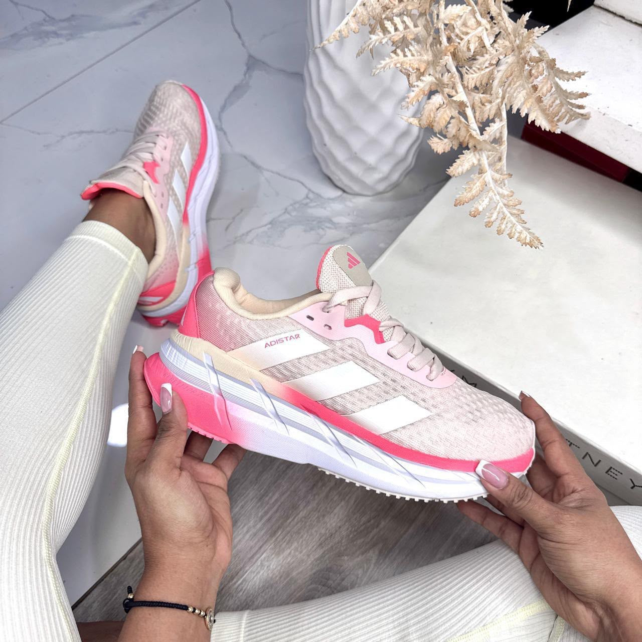 ADIDAS ADISTAR