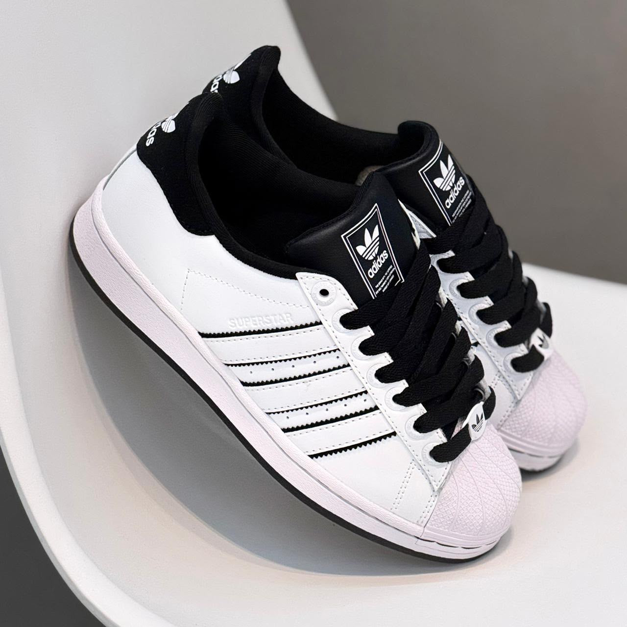 ADIDAS SUPERSTAR