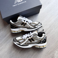 NEW BALANCE 1906R WHITE GOLD