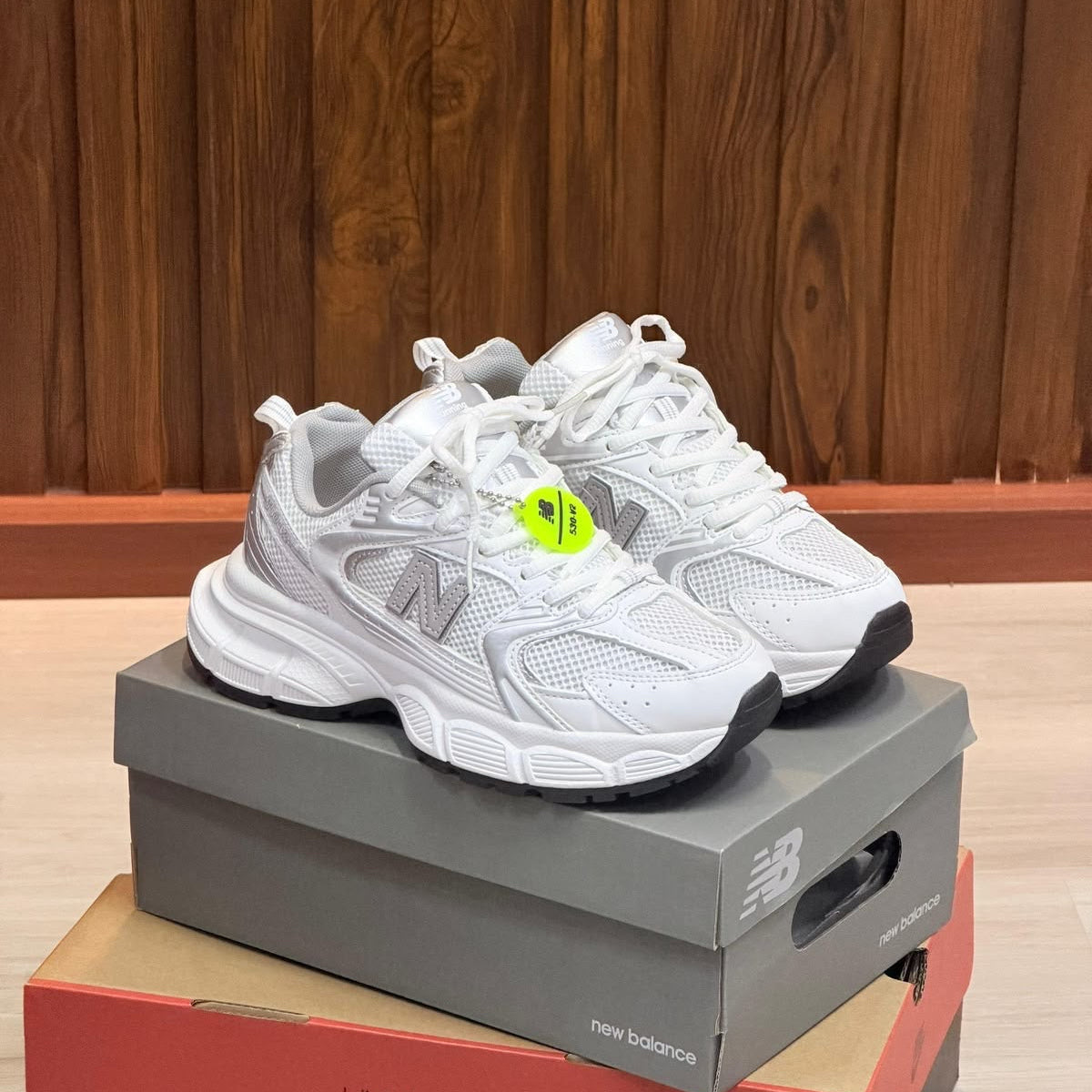 NEW BALANCE 530 V2 SILVER WHITE