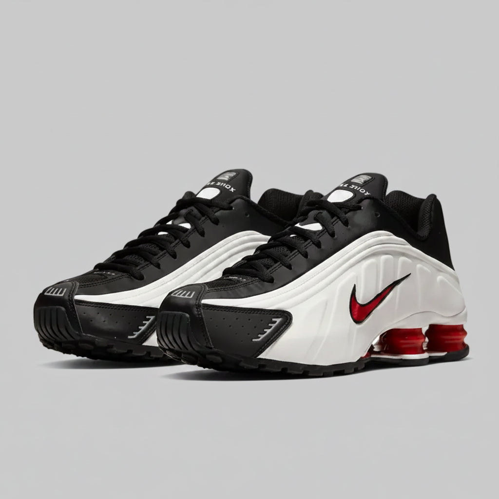 NIKE SHOX