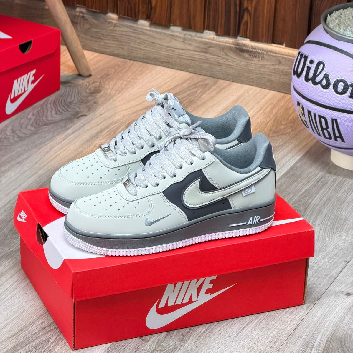 NIKE AF1
