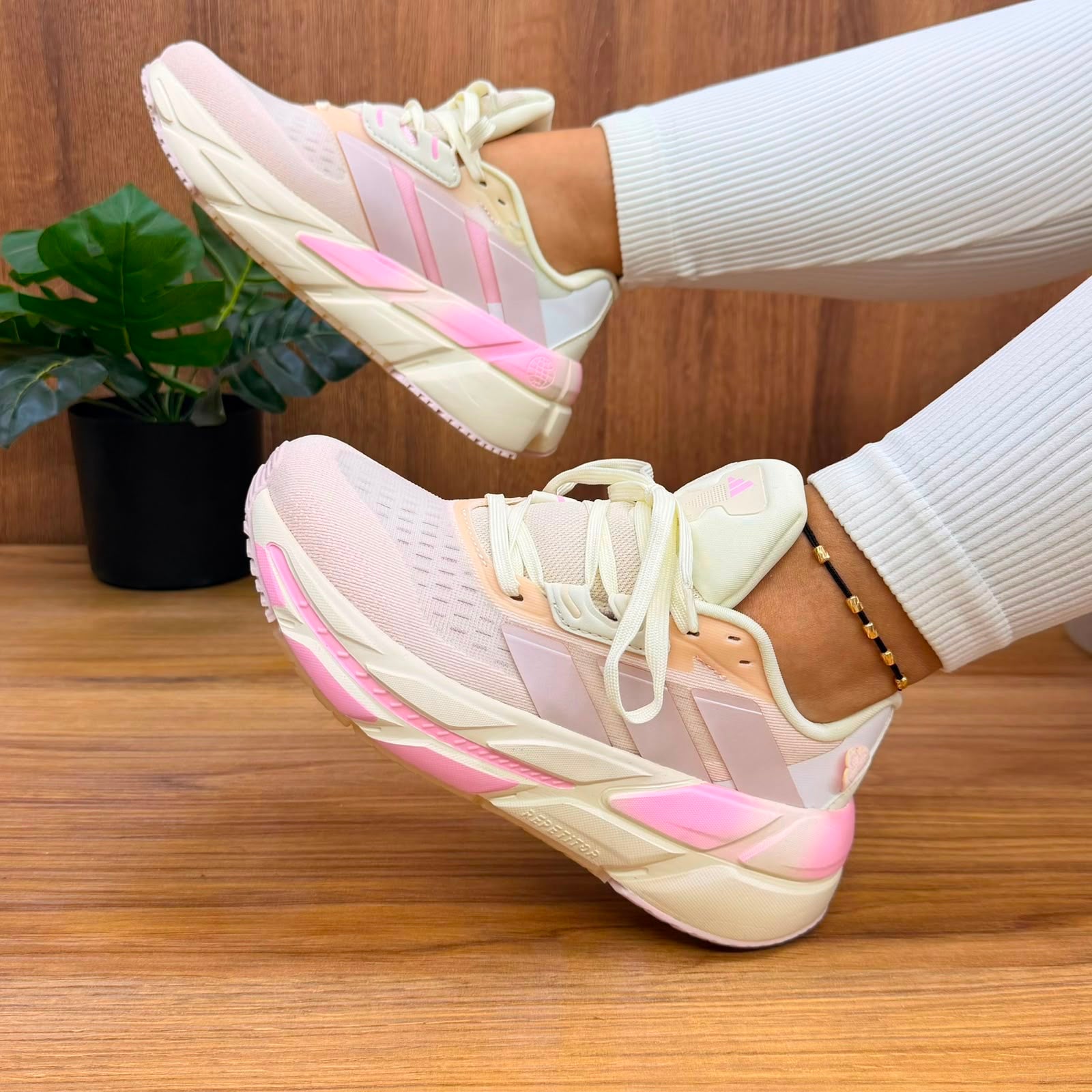 ADIDAS ADISTAR