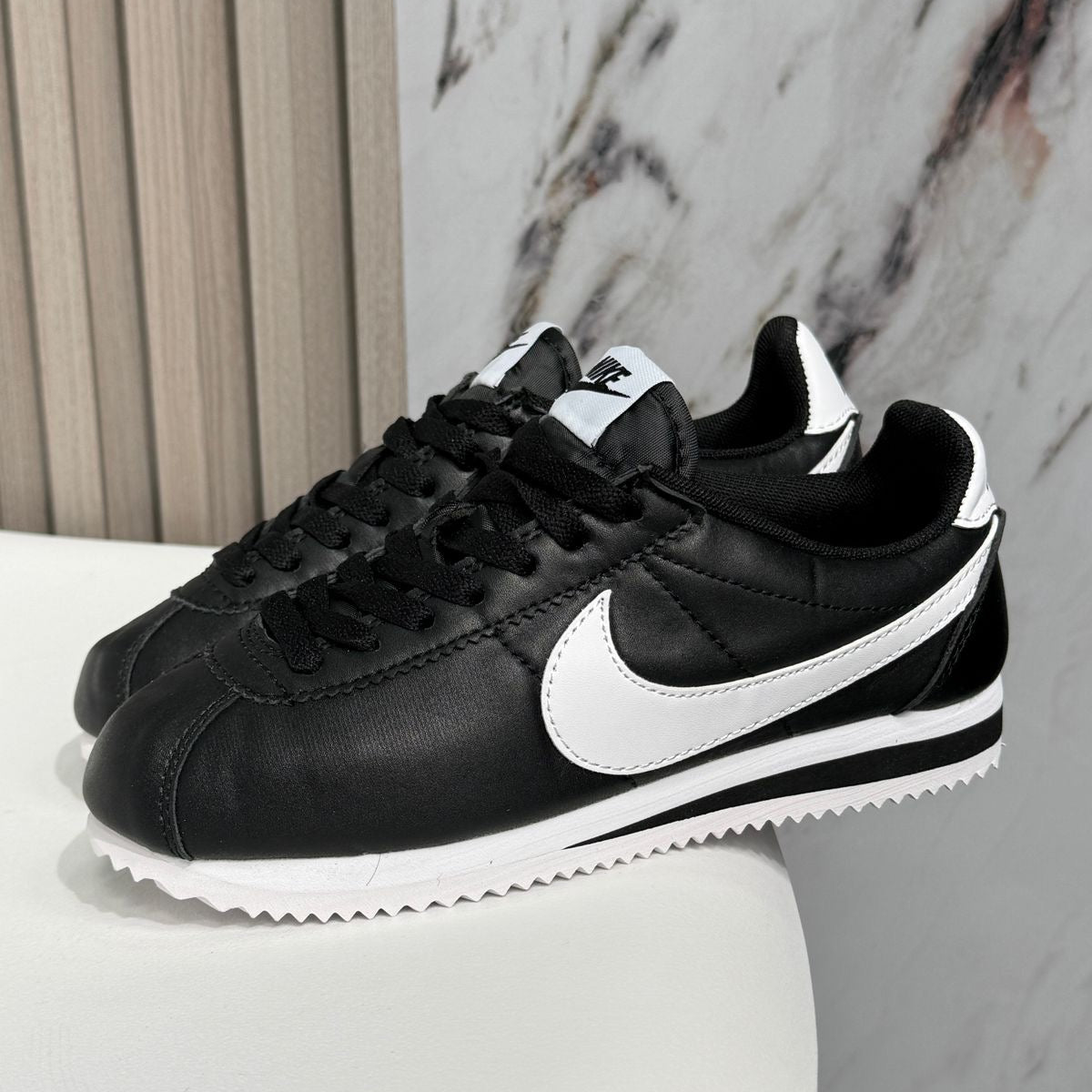 NIKE CORTEZ