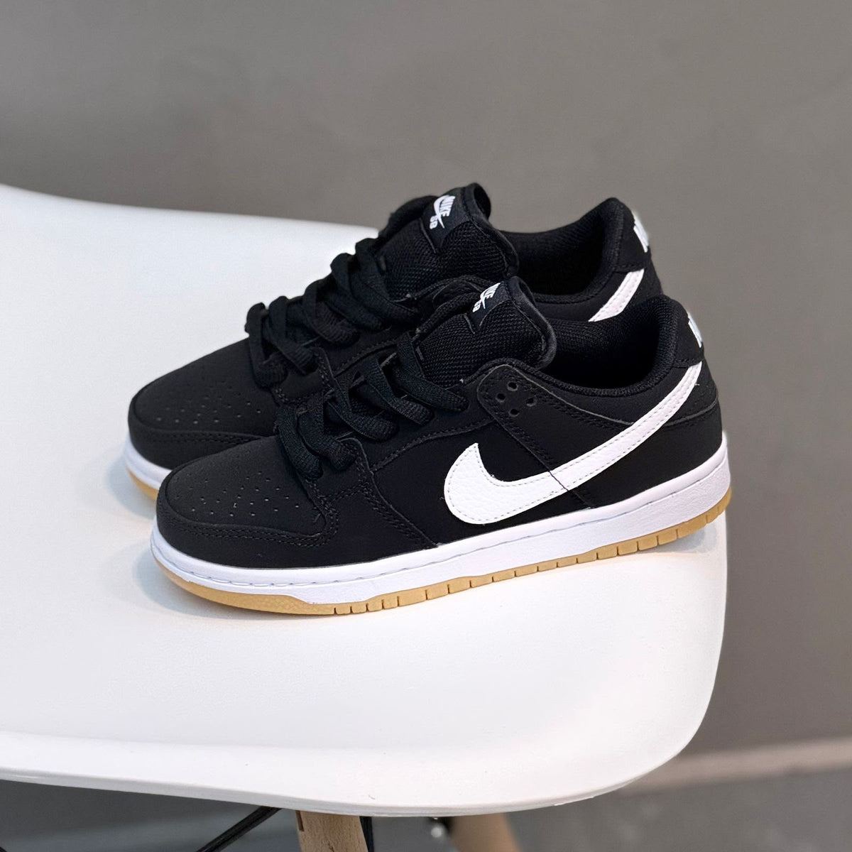 NIKE SB DUNK