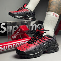 NIKE TN BLACK RED