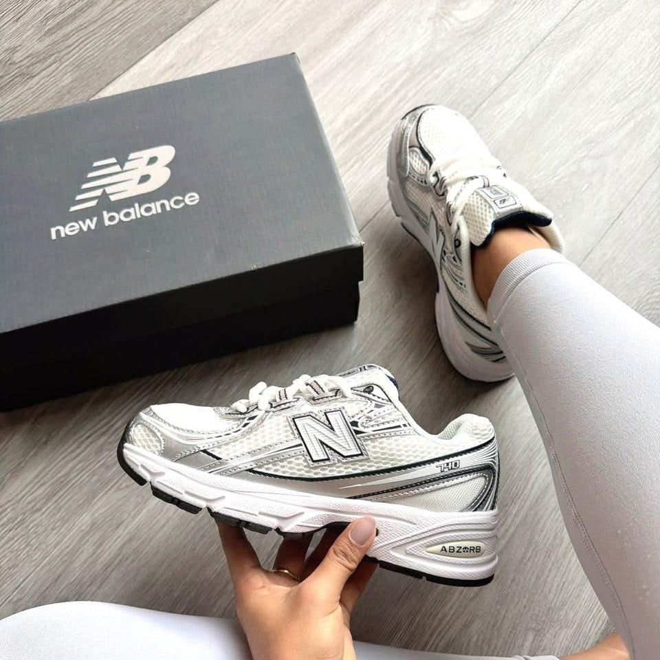 NEW BALANCE 740 WHITE SILVER