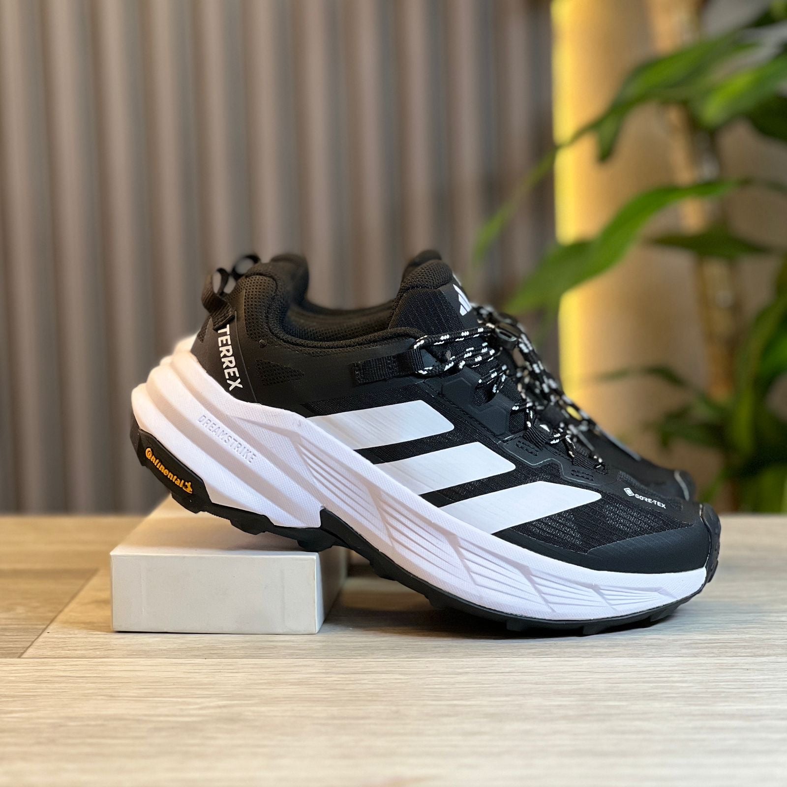 ADIDAS TERREX