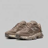 NEW BALANCE 9060 BROWN