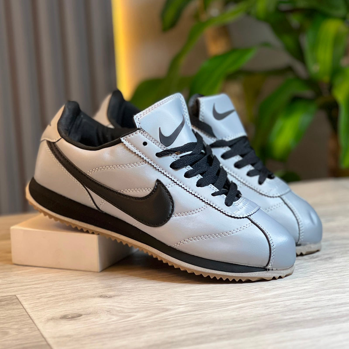 NIKE CORTEZ