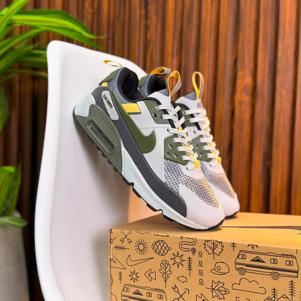 NIKE AIR MAX 90