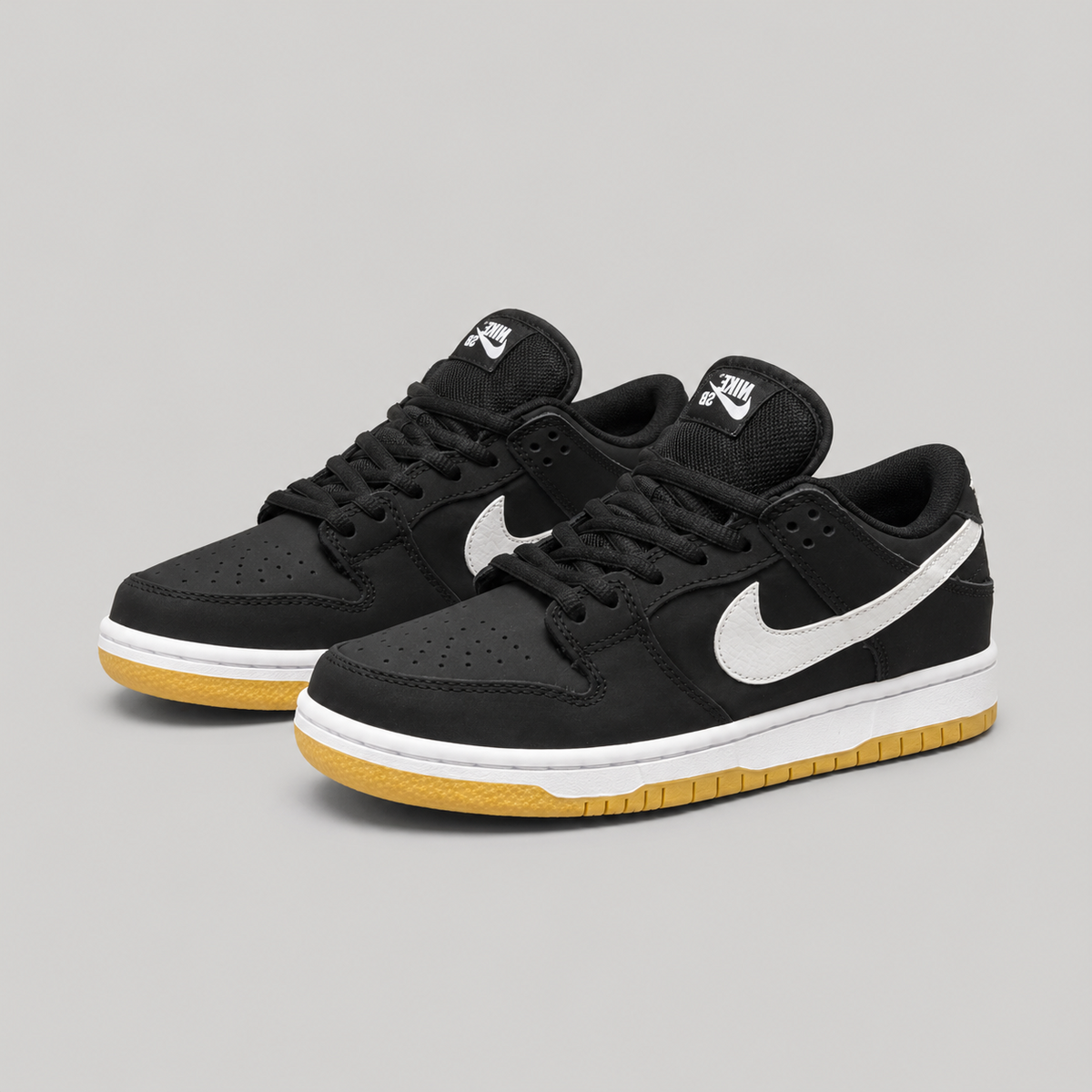 NIKE SB DUNK