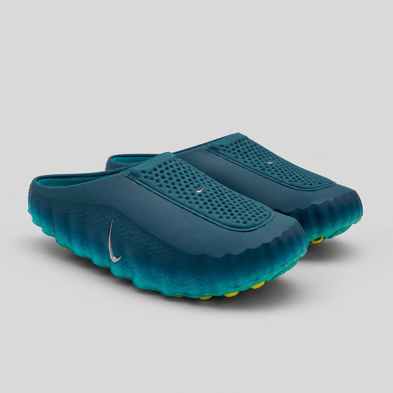 NIKE MIND 001