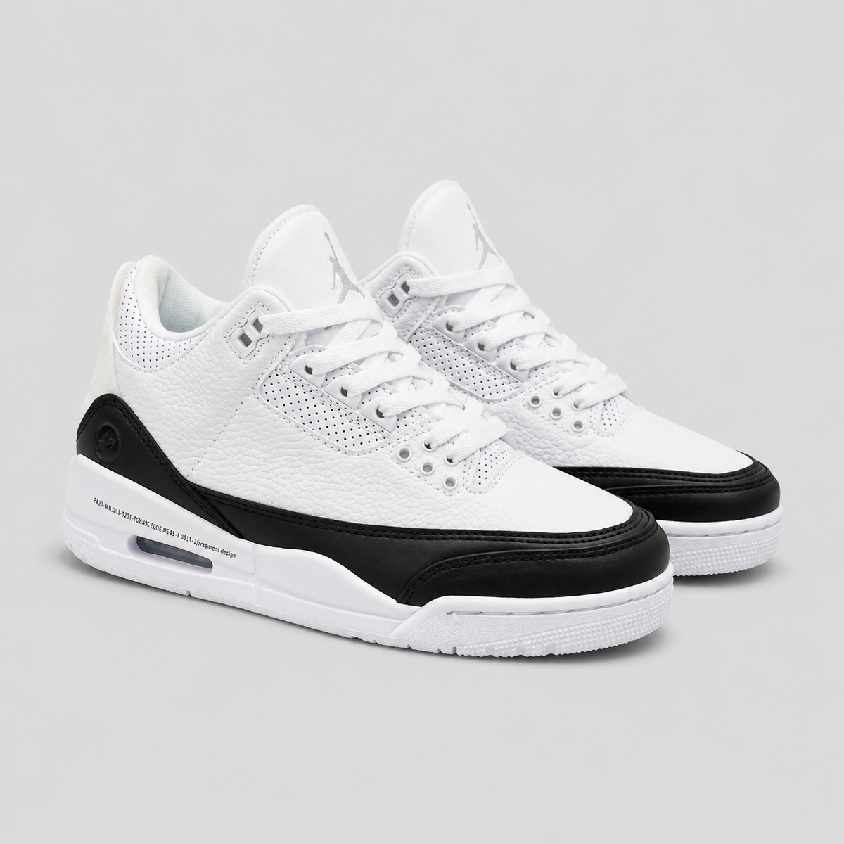 JORDAN RETRO 3 PANDA