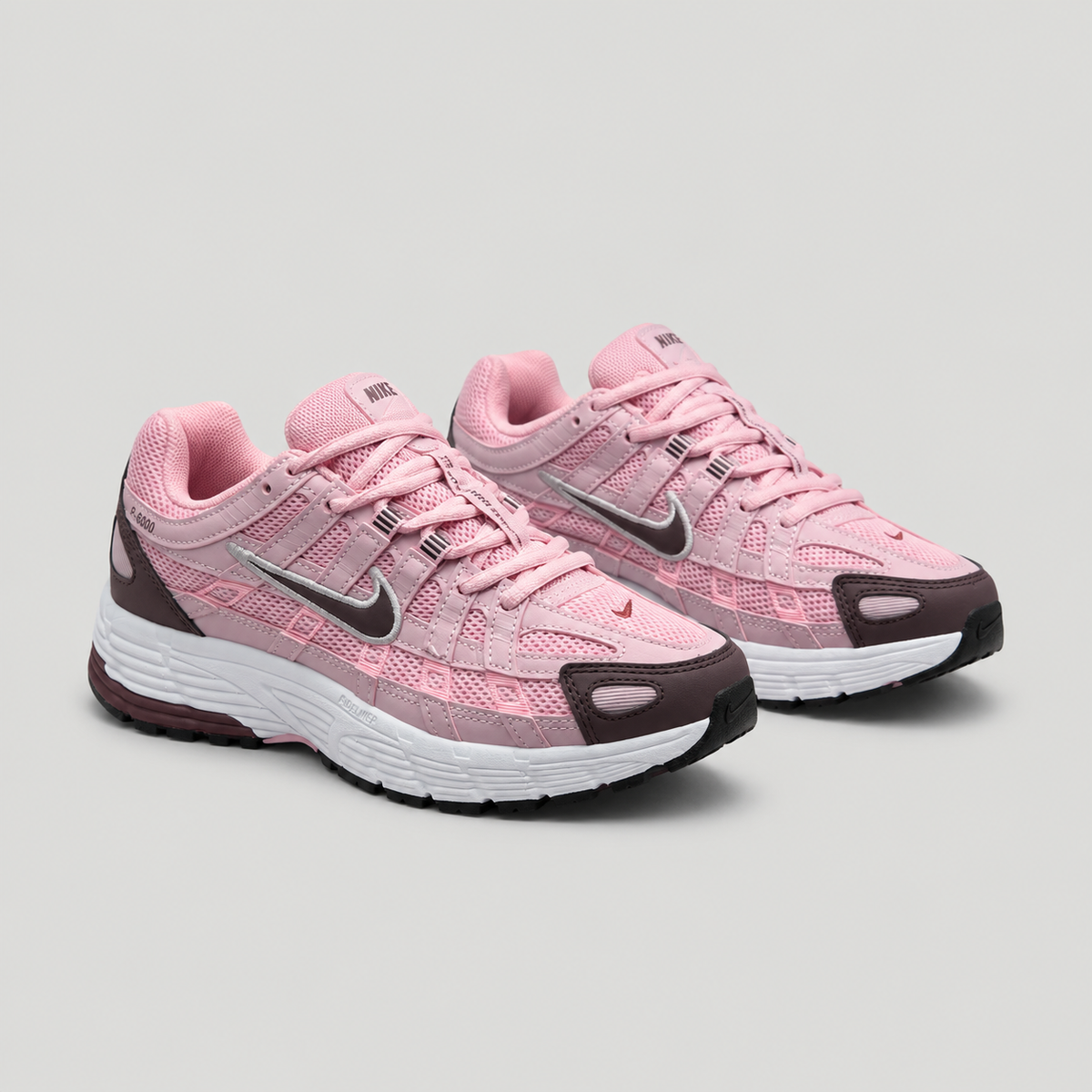NIKE P6000