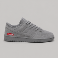 NIKE DUNK LOW SUPREME