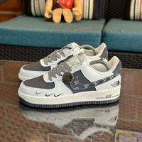 NIKE AF1