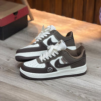 NIKE AF1
