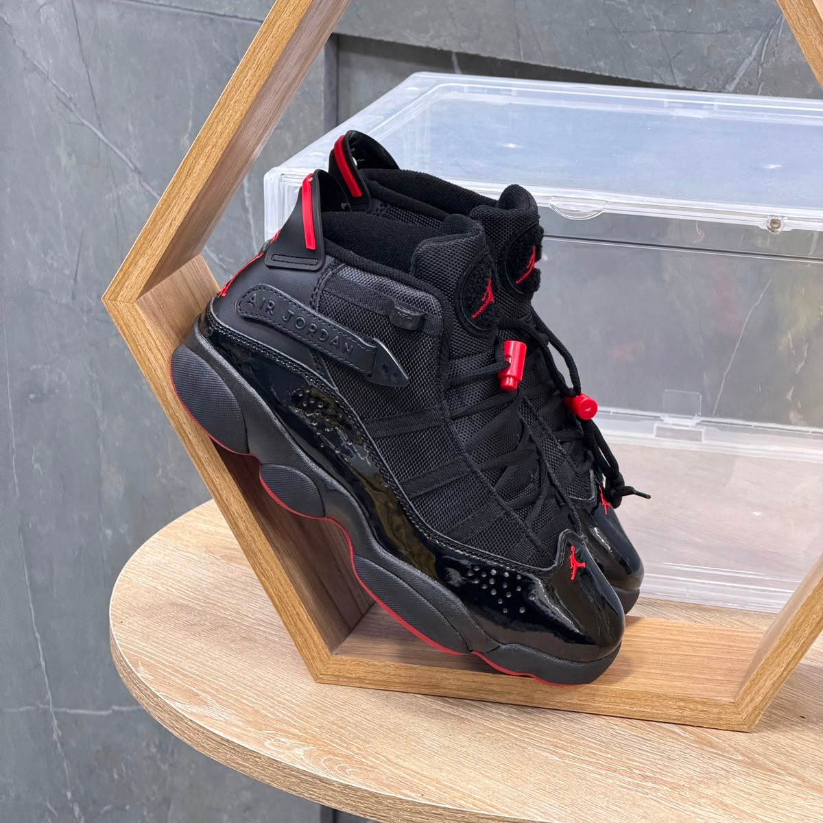 JORDAN RETRO 13