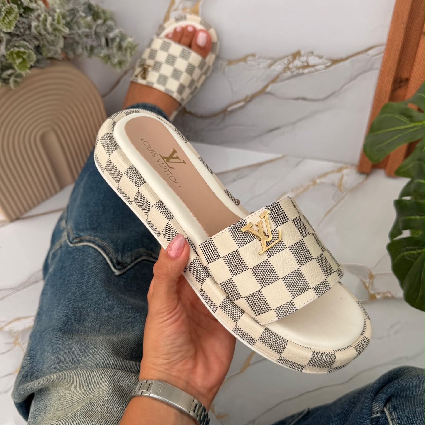 SANDALIAS LOUIS VUITTON