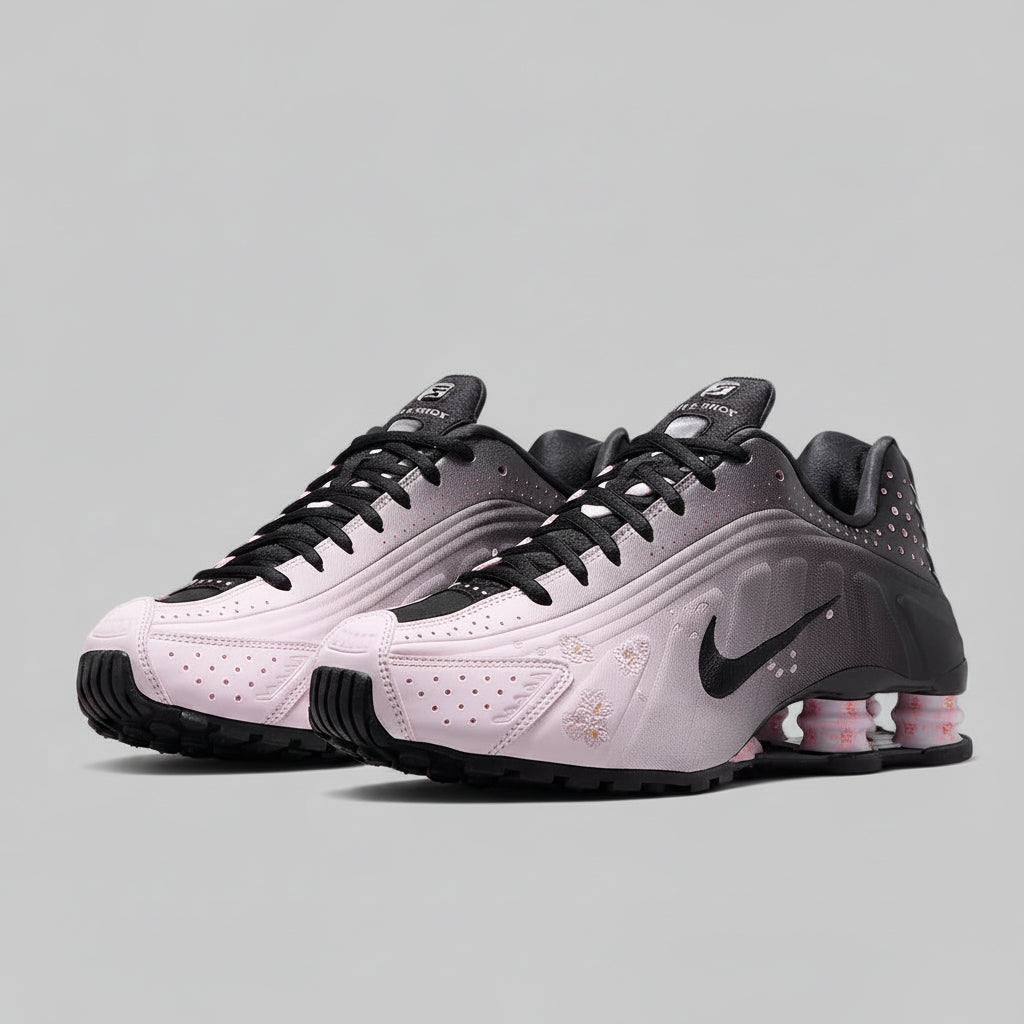 NIKE SHOX