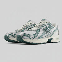 NEW BALANCE 740 GREEN