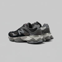 NEW BALANCE 9060 BLACK GREY