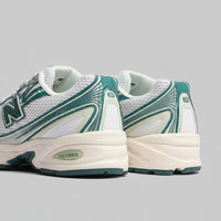 NEW BALANCE 740 GREEN