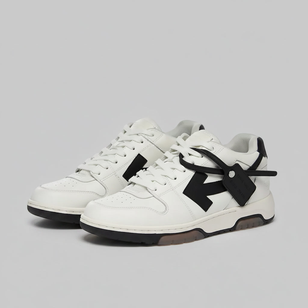 OFF WHITE