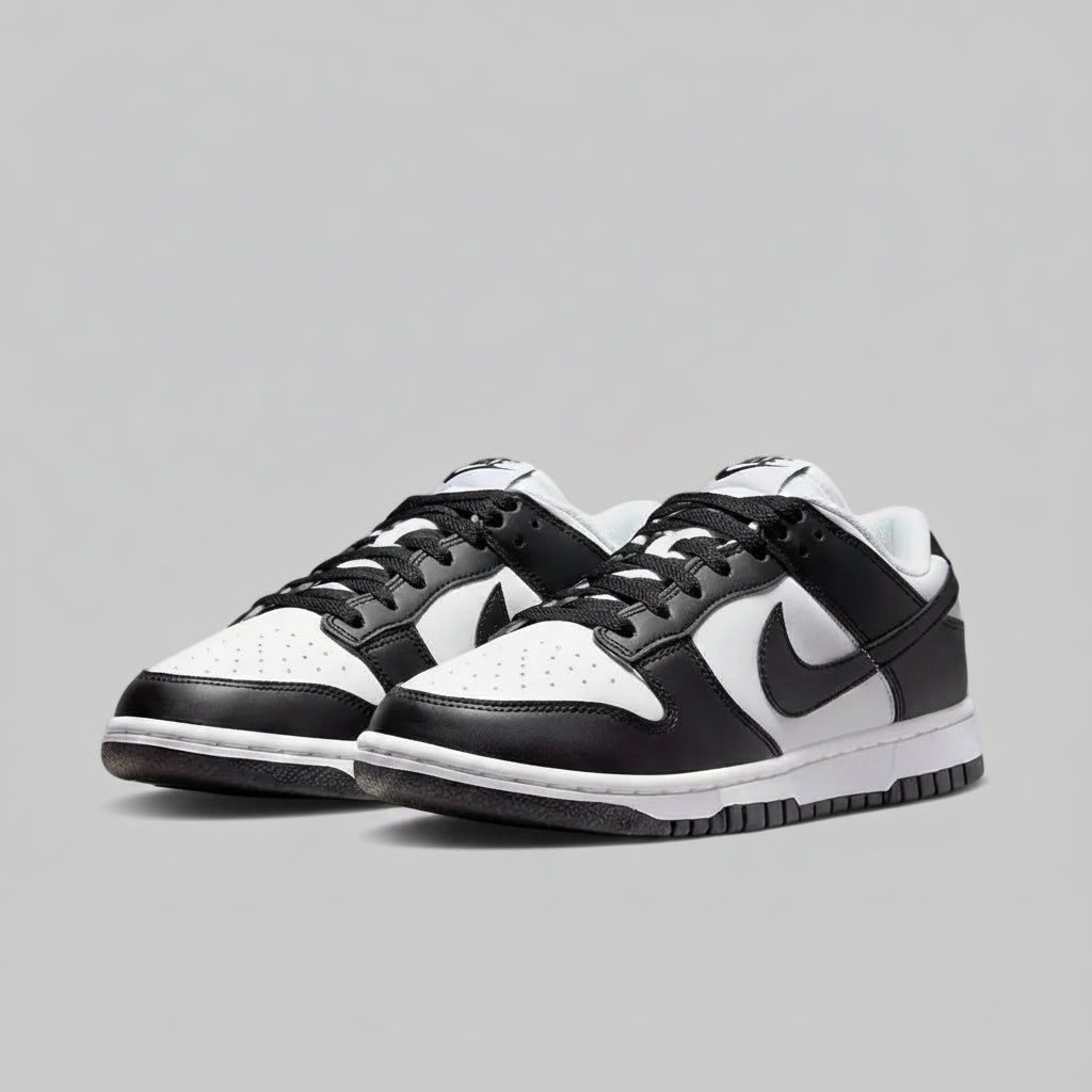 NIKE DUNK LOW PANDA